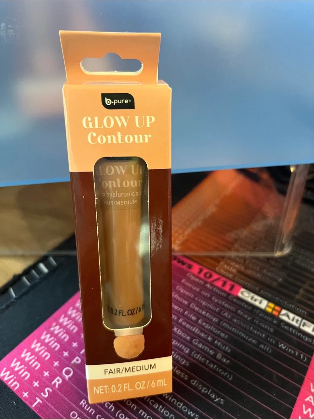 Glow Up Contour Stick - Fair/Medium Peachy Beige